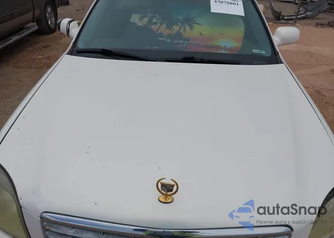 2004 Cadillac Deville Standard z USA, uszkodzony, nr VIN 1G6KD54Y44U133968